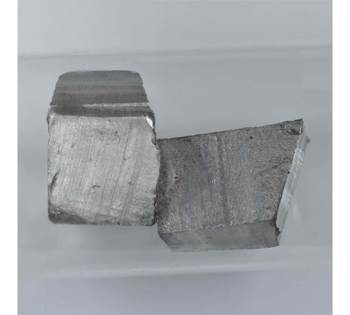 Литий металлический марки ЛЭ-1, ЛЭ-2 в Речице